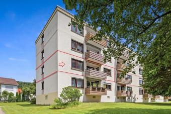 PROVISIONSFREI- Stadtnah und großzügig – 4-Zimmerwohnung mit sonniger Loggia Wohnung kaufen 78532 Tuttlingen Bild mittel