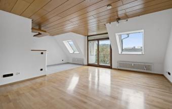 PROVISIONSFREI - Wohnen über den Dächern – 
5-Zimmer-Wohnung, zentral gelegen Wohnung kaufen 78532 Tuttlingen Bild mittel