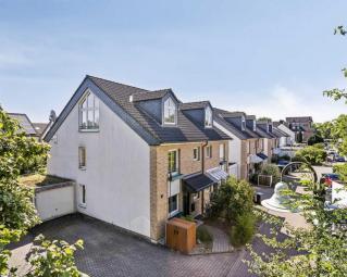 Ratingen-Breitscheid: Helles, stilvolles und modernes Einfamilienhaus Haus kaufen 40885 Ratingen Bild mittel