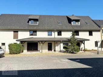 ***RAUM, FREIHEIT UND RUHE: EINZIGARTIGES REIHENENDHAUS MIT GARTEN, NEBENGEBÄUDE UND GROSSEN MÖGLICHKEITEN*** Haus kaufen 01561 Bauda Bild mittel