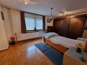 REFH mit 5 Zimmern kl. Grundstück sucht geschickte neue Besitzer Haus kaufen 98593 Floh-Seligenthal Bild mittel
