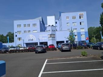 Renditeobjekt in bekanntem Ärztehaus - Teileigentum als Praxisfläche fest vermietet - Gewerbe kaufen 66538 Neunkirchen Bild mittel