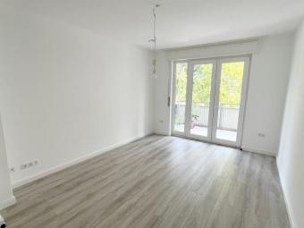 **RESERVIERT** Stadtnah wohnen zwischen Bessungen und Paulusviertel – attraktive 2-Zi.-Wohnung mit Sonnenbalkon Wohnung kaufen 64285 Darmstadt Bild mittel