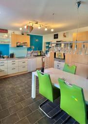 Reserviert - Zweifamilienhaus auf großzügigem Grundstück in guter Lage Haus kaufen 79807 Lottstetten Bild mittel