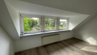 Rheinberg - sanierte 3 Zimmer Wohnung - zuätzlicher Raum auf gleicher Etage - Böden neu Wohnung kaufen 47495 Rheinberg Bild mittel