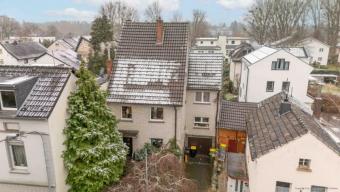 Rheinnähe, Garten, Möglichkeiten – vielseitiges Haus für Familie & mehr Haus kaufen 53639 Königswinter Bild mittel