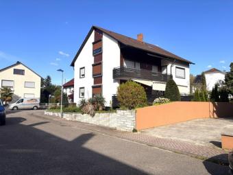 Rohdiamant: 4-Zimmerwohnung mit Balkon Wohnung kaufen 76448 Durmersheim Bild mittel