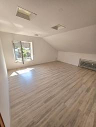 Ruhig gelegene 3-Zimmer-Eigentumswohnung mit Gartenanteil, Garage und Keller Wohnung kaufen 84375 Kirchdorf am Inn Bild mittel