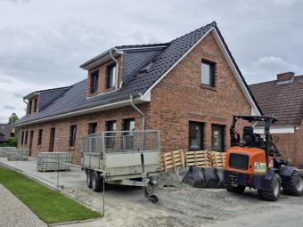 - ruhige Innenstadt-Lage: Neubau von 3 Ferienwohnungen und 1 Dauer-Wohnung ! Wohnung kaufen 26427 Esens Bild mittel