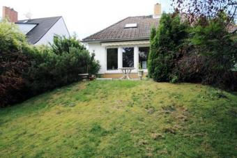 Ruhige Lage, Einfamilienhaus mit Garage im schönen Berlin Mariendorf zum Kauf Haus kaufen 12107 Berlin Bild mittel