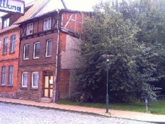 Sanierungsbedürftiges Stadthaus in Crivitz zu verkaufen. Haus kaufen 19089 Crivitz Bild mittel