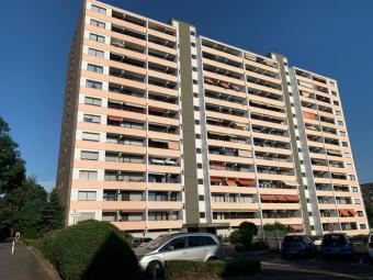 SANKT AUGUSTIN, schöne helle 2 Zi. Wohnung, Diele, Bad, großer Balkon, ca. 72 m² Wfl. TG-Stellplatz Wohnung mieten 53757 St. Augustin Bild mittel