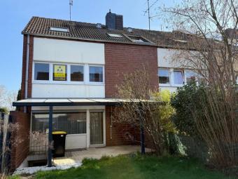 SANKT AUGUSTIN Zentrum, Einfam. Reiheneckhaus, 131 m² Wfl. 6 Zimmer, Vollkeller, Terrasse, Garten Haus kaufen 53757 St. Augustin Bild mittel