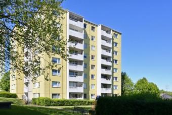 Schön geschnittene 4 Zimmer Wohnung mit Balkon, Gäste WC, Aufzug und Tiefgaragenstellplatz Wohnung kaufen 42489 Wülfrath Bild mittel
