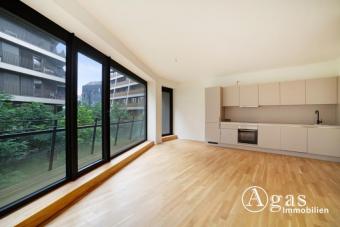 Schöne 3 Zimmer Wohnung mit ca. 84m², EBK, Fußbodenheizung und Balkon in Berlin-Mitte! Wohnung mieten 10117 Berlin Bild mittel
