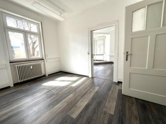 Schöne Büro- und Praxisräume, mitten im Herzen von Tuttlingen! Gewerbe mieten 78532 Tuttlingen Bild mittel
