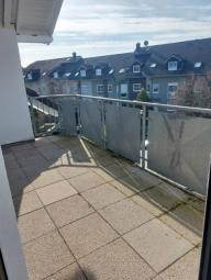 Schöne preiswerte 3-R- Wohnung in Groß -Santersleben ca.74,28m2 mit sonnigen BLK. zu vermieten ! Wohnung mieten 39343 Groß Santersleben Bild mittel