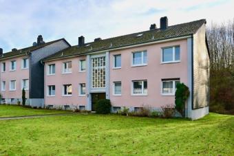 Schöner Wohnen auf der Düsseler Höhe! Attraktive 4 Zimmer, Balkon und Garage! Wohnung kaufen 42327 Wuppertal Bild mittel