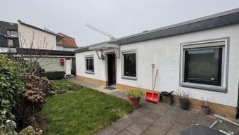 Seltenes Extra: 5 Garagen inklusive! Wohnung kaufen 65760 Eschborn Bild mittel