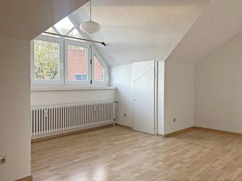 Single-DG-Wohnung mitten in Bad Cannstatt Wohnung mieten 70372 Stuttgart Bild mittel