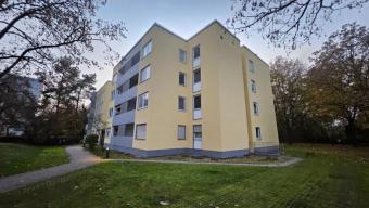 *** SINGLES AUFGEPASST *** WG-Zimmer ab 01. Juni 2025 mit 12 m² in schöner Grünanlage in Freimann Wohnung mieten 80939 München Bild mittel