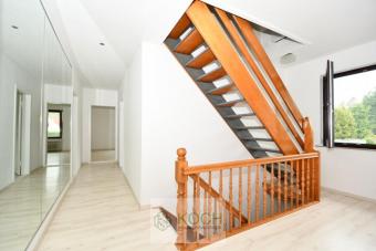 Sofort beziehbare Wohnung und gut vermietete Arztpraxis in Schiffdorf Haus kaufen 27619 Schiffdorf Bild mittel