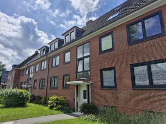 Sofort frei !! Emden - Auricher Strasse - neuwertige komplett möblierte Wohnung über 2 Etagen ! Wohnung mieten 26721 Emden Bild mittel