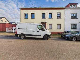 Solides Mehrgenerationenhaus mit Terrasse, 2 Garagen und ca. 172 m² Wohnfläche in Bous! Haus kaufen 66359 Bous Bild mittel