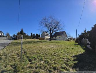 Sonniges Baugrundstück in ruhiger Lage – 747 qm für Ihr zukünftiges Zuhause in Rußdorf Grundstück kaufen 09212 Limbach-Oberfrohna Bild mittel