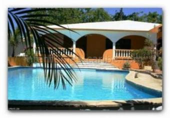 Sosúa: Generöse Villa mit separatem Studio und Pool, gelegen in beschaulicher Lage, nur wenige Minuten von Sosúa und den Stränden entfernt. Haus kaufen 46244 Sosúa/Dominikanische Republik Bild mittel