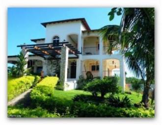 Sosua: Elegante Villa mit vier Schlafzimmern, vier Bäder, 375 m² (4 036 sqft) Wohnfläche auf 2100 m² (22 604 sqft) Grundstück, Pool und phantastischer Meerblick. Haus kaufen 46244 Sosúa/Dominikanische Republik Bild mittel