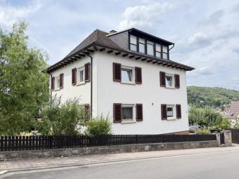 Stattliches Wohnhaus mit Garten-nähe Schul- und Sportzentrum-viel Platz für die Familie Haus kaufen 76887 Bad Bergzabern Bild mittel