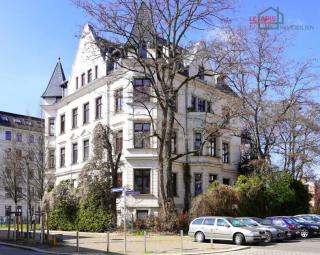 *STILVOLL RENOVIERTE 3-RWG MIT GR. BALKON IN RUHIGER WOHNLAGE DER BELIEBTEN LEIPZIGER SÜDVORSTADT* Wohnung mieten 04107 Leipzig Bild mittel