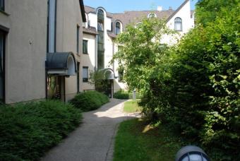 Tolle, ruhige 2 Zi. Balkon-Dachgeschoss Wohnung - Feldmoching-Fasanerie Wohnung mieten 80995 München Bild mittel