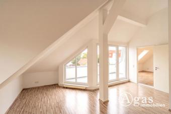 Traumhafte Dachgeschosswohnung mit Altbau-Flair & Terrasse im Prinzenviertel Wohnung kaufen 10318 Berlin Bild mittel