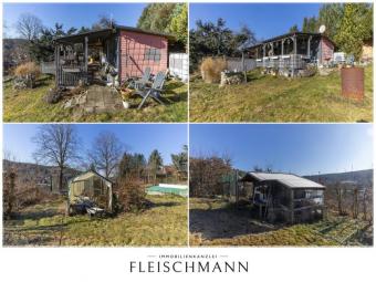 Traumhafter Garten in idyllischer Lage – ca. 924 m² Erholungsfläche mit Gartenhaus, Pool und Gewächshaus Grundstück kaufen 98529 Suhl Bild mittel