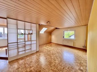 Ühlingen-Birkendorf - 3 Zimmerwohnung im DG mit Loggia in ruhiger Wohnlage Wohnung kaufen 79777 Ühlingen-Birkendorf Bild mittel