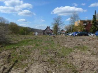 Unverbaubar - Zentral gelegenes - kurzfristig bebaubarn-Grundstück für eine Wohnanlage / Geschoßwohnungsbau Grundstück kaufen 31707 Bad Eilsen Bild mittel