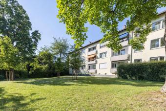 Vermietete 3-Zimmer-Wohnung mit Südwest-Balkon in Frankfurt-Ginnheim Wohnung kaufen 60431 Frankfurt am Main Bild mittel