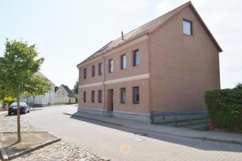 vermietetes Mehrfamilienhaus, mit großen Garten und BGS, in guter Wohnlage der Hansestadt Demmin Haus kaufen 17109 Demmin Bild mittel