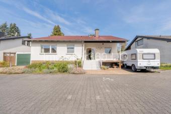 Viel Platz für neue Ideen: Großzügiges Familienhaus mit Gartenidylle in Rodgau Haus kaufen 63110 Rodgau Bild mittel