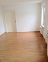 WG taugliche 3-R-Wohnung mit EBK. im 2.OG ca.65 m² in MD- Sudenburg zu vermieten ! Wohnung mieten 39112 Magdeburg Bild mittel