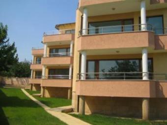 Wohnhäuser zwischen Varna und Goldstrand Haus kaufen 04109 Trakata, Bulgarien Bild mittel