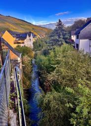 Wohnhaus mit 3 Wohnungen (Ferienwohnungen) an der Mosel Haus kaufen 56850 Briedeler Heck Bild mittel