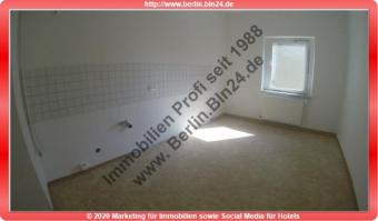 Wohnung mieten - - - 3er WG tauglich saniert Wohnung mieten 06108 Halle (Saale) Bild mittel