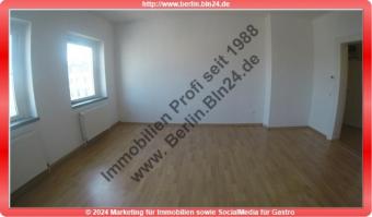 Wohnung mieten - - - 3er WG tauglich Wannenbad Wohnung mieten 06128 Halle (Saale) Bild mittel