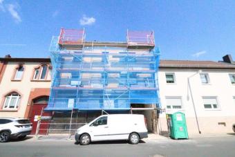 WRS Immobilien - Neu-Isenburg - sanierte 3 Zimmer Wohnung mit PKW-Stellplatz - ohne Balkon Wohnung mieten 63263 Neu-Isenburg Bild mittel