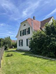 Wunderschöne Doppelhaushälfte mit viel Umschwung Haus kaufen 79761 Waldshut-Tiengen Bild mittel