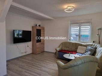 Zeitnah einzugsbereit: helle 2-Zimmer-Wohnung mit eingebauter Küche und Stellplatz Wohnung mieten 98574 Schmalkalden Bild mittel