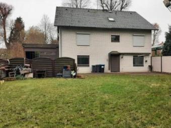 Zentral gelegenes Einfamilienhaus zu verkaufen Haus kaufen 29553 Bienenbüttel Bild mittel